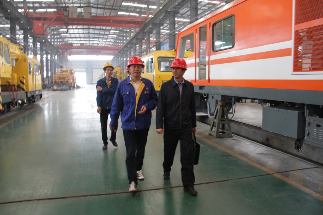 襄州区委常委、公安分局局长裴东海莅临华体会体育官方网站-华体会体育（中国）
指导党建工作