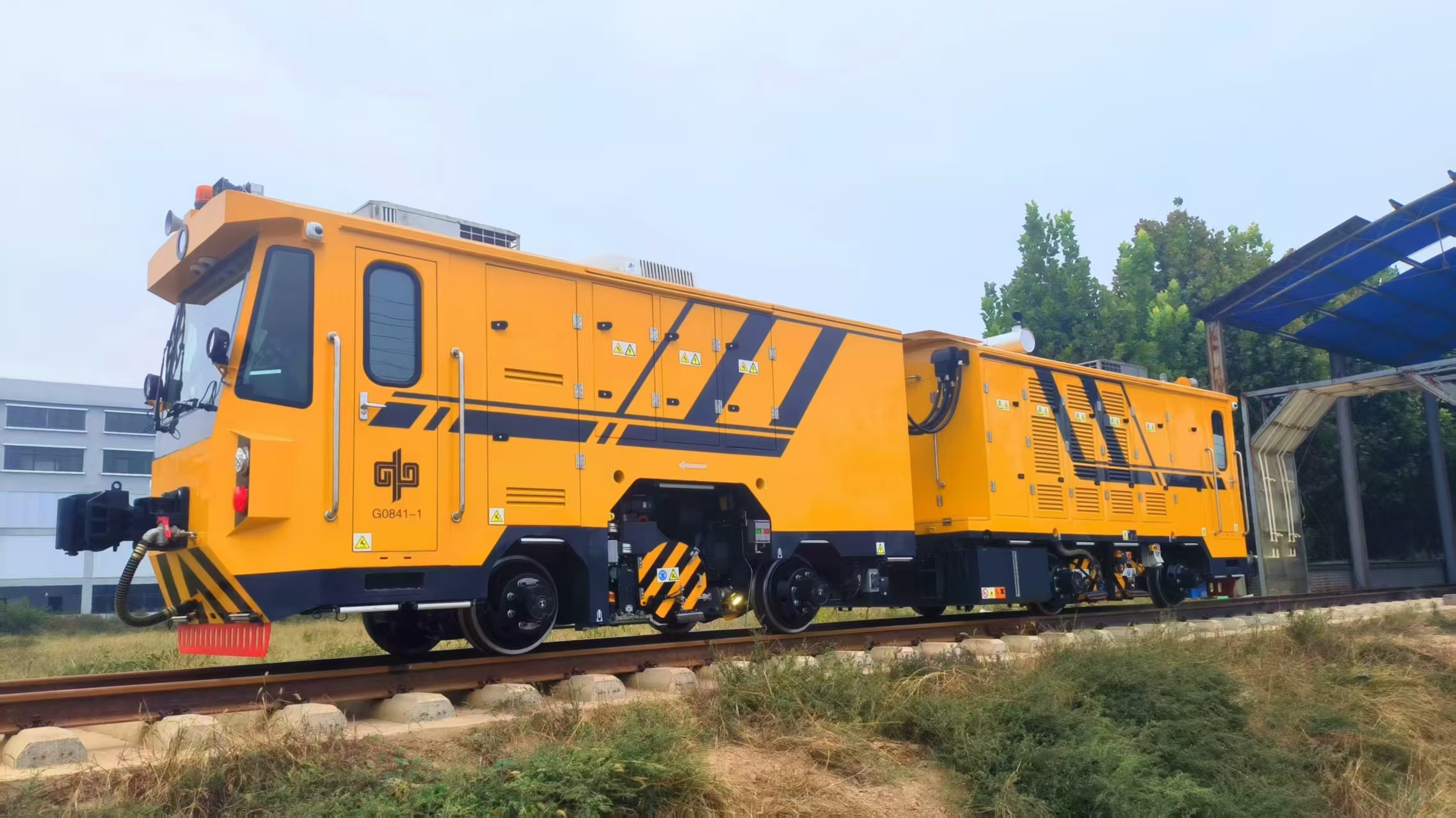 FGM系列钢轨铣磨车