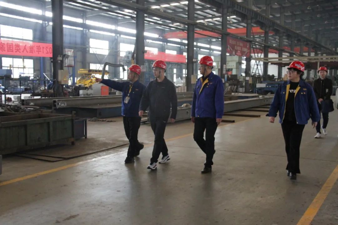 襄阳市委巡察办主任安雪尽莅临华体会体育官方网站-华体会体育（中国）
重工考察调研