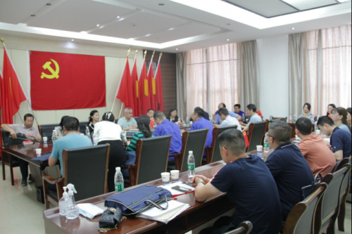 襄阳市委巡察办、华体会体育官方网站-华体会体育（中国）
重工党支部联合开展5月份主题党日活动